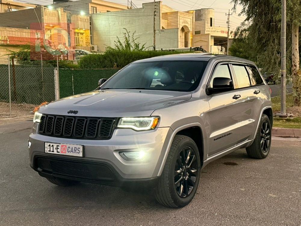 جيب جراند شيروكي